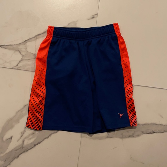Boys Old Navy Go Dry Basketball Shorts 